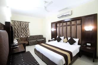 Hotel Green Palace South Delhi, New Delhi 3